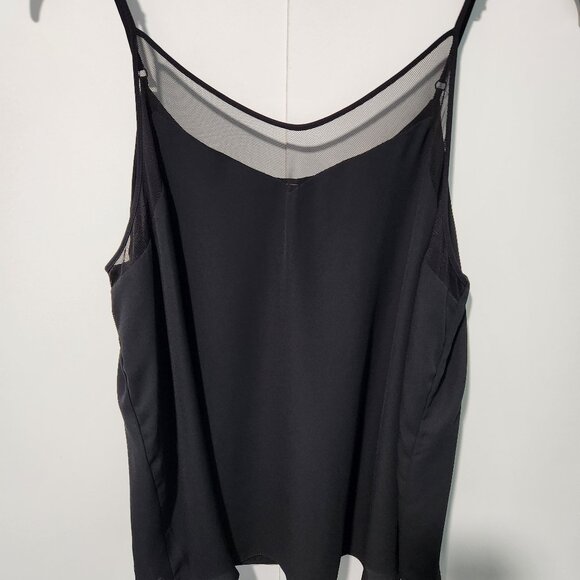 Tahari Tops - TAHARI - NEW - Black Sleeveless Top with Net Detail - Large